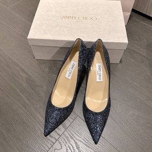 39 Jimmy Choo Navy Agnes 85